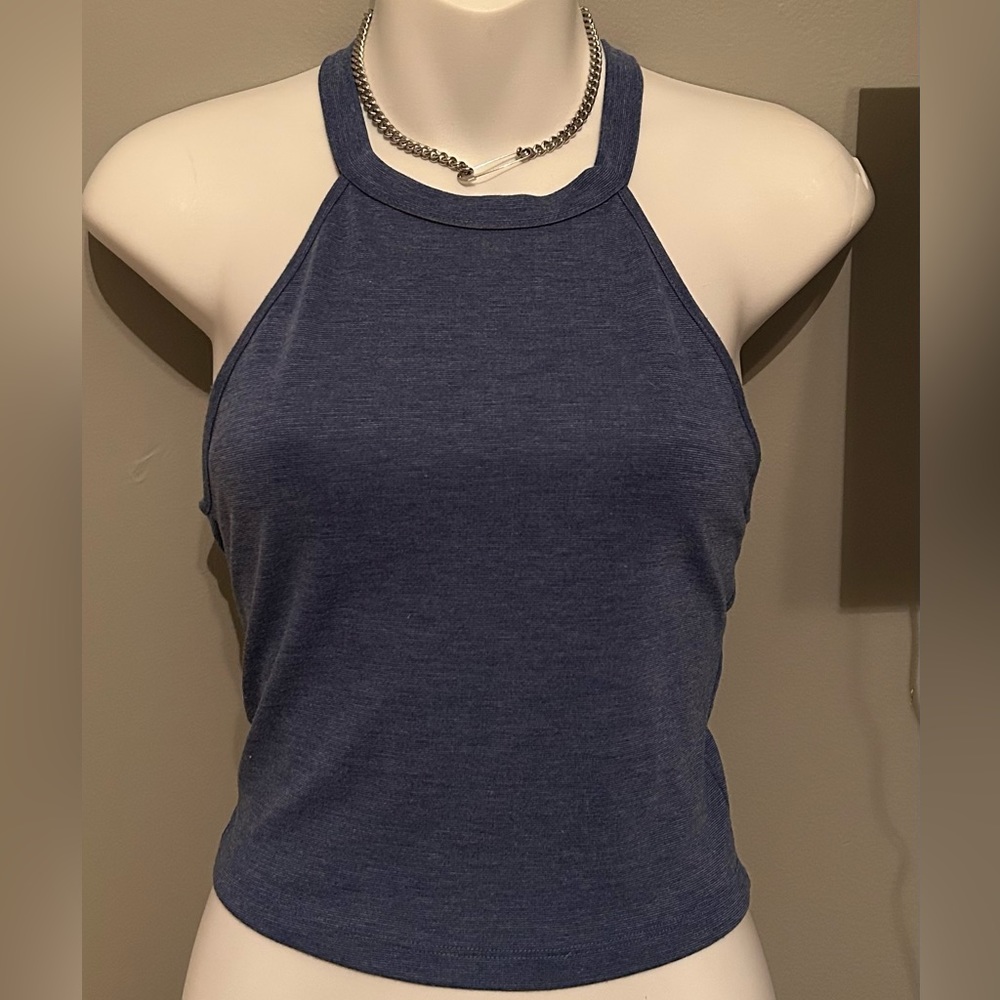 COPY - blue Zara tank 🦋🦋🦋